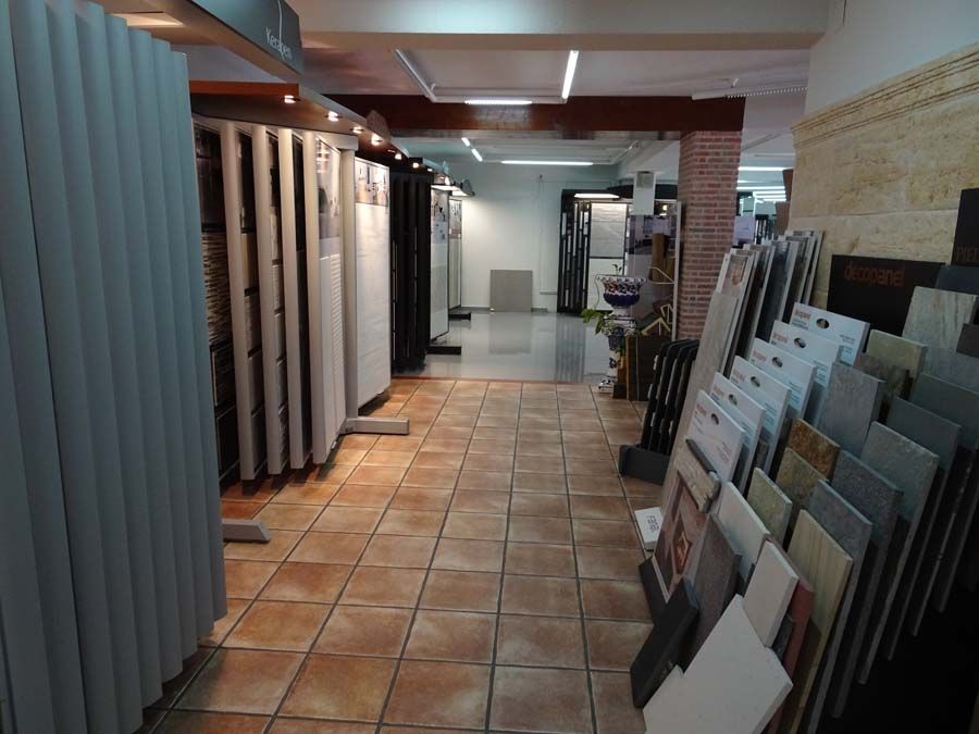 Exposición de azulejos y cerámica en Navalcarnero